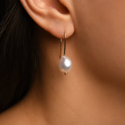 İncili Çengel Sallantılı Tek Altın Küpe