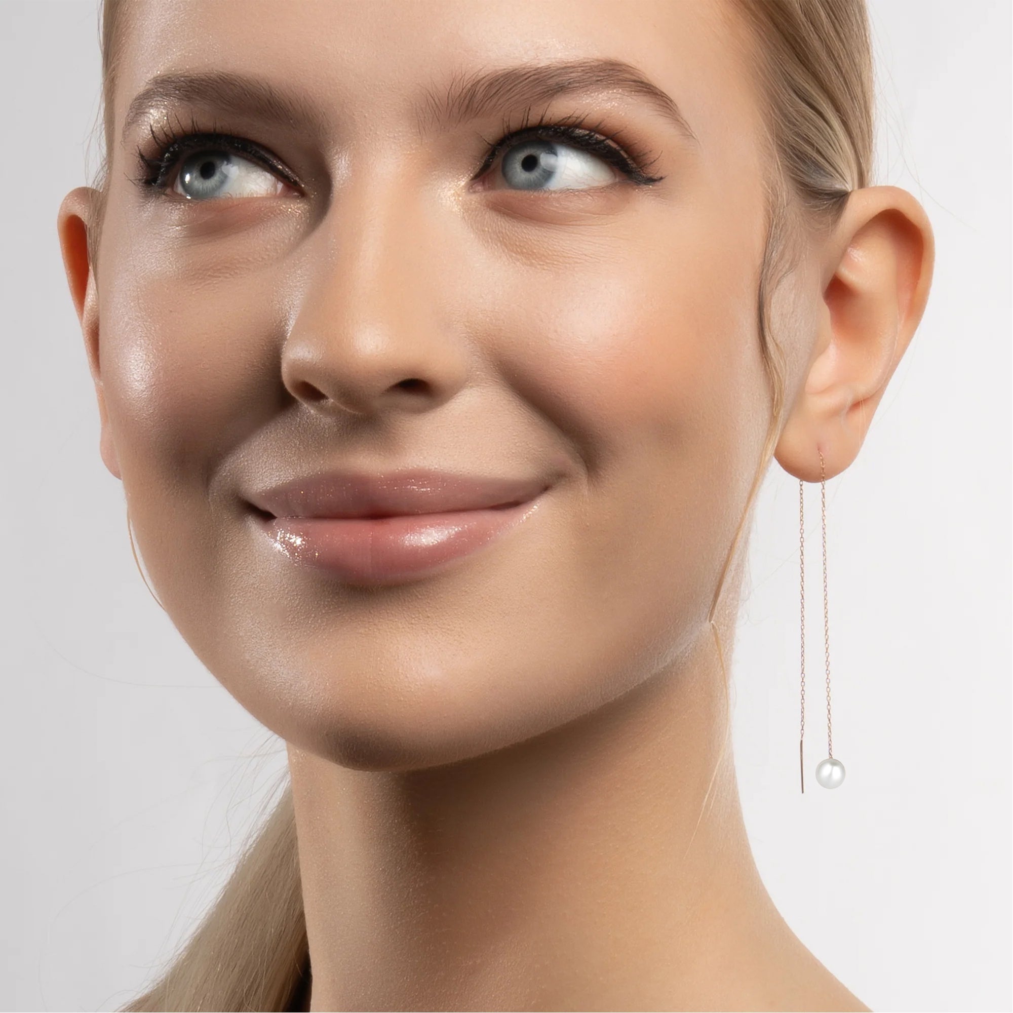 Minimal İncili Zincir Tek Altın Küpe