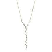 Bagetto Zigzag Sallantılı Taşlı Altın Kolye