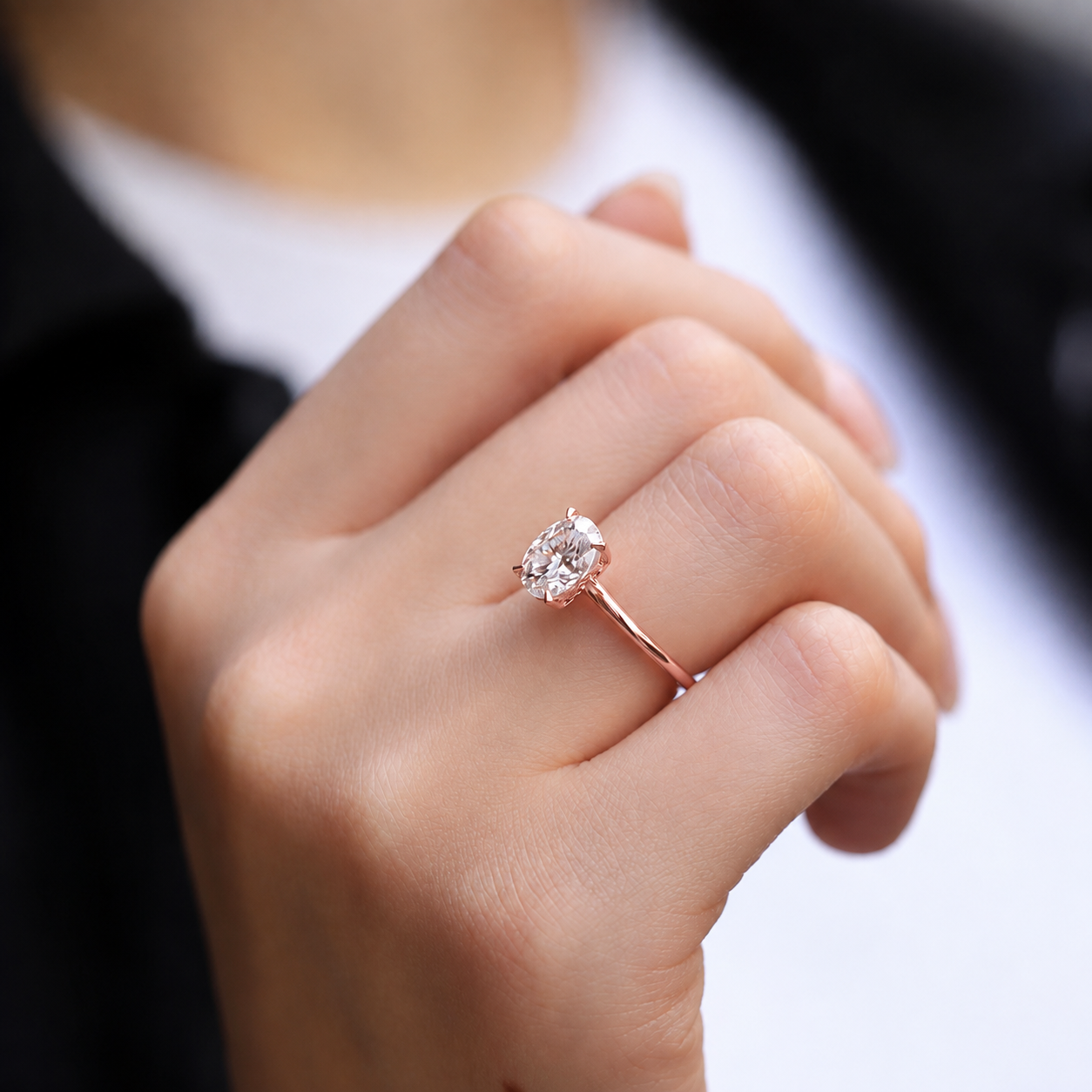 2.05 Karat G SI2 GIA Sertifikalı Oval Tektaş Yüzük
