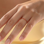 14 Ayar Altın Minimal Mineli Sade Yüzük