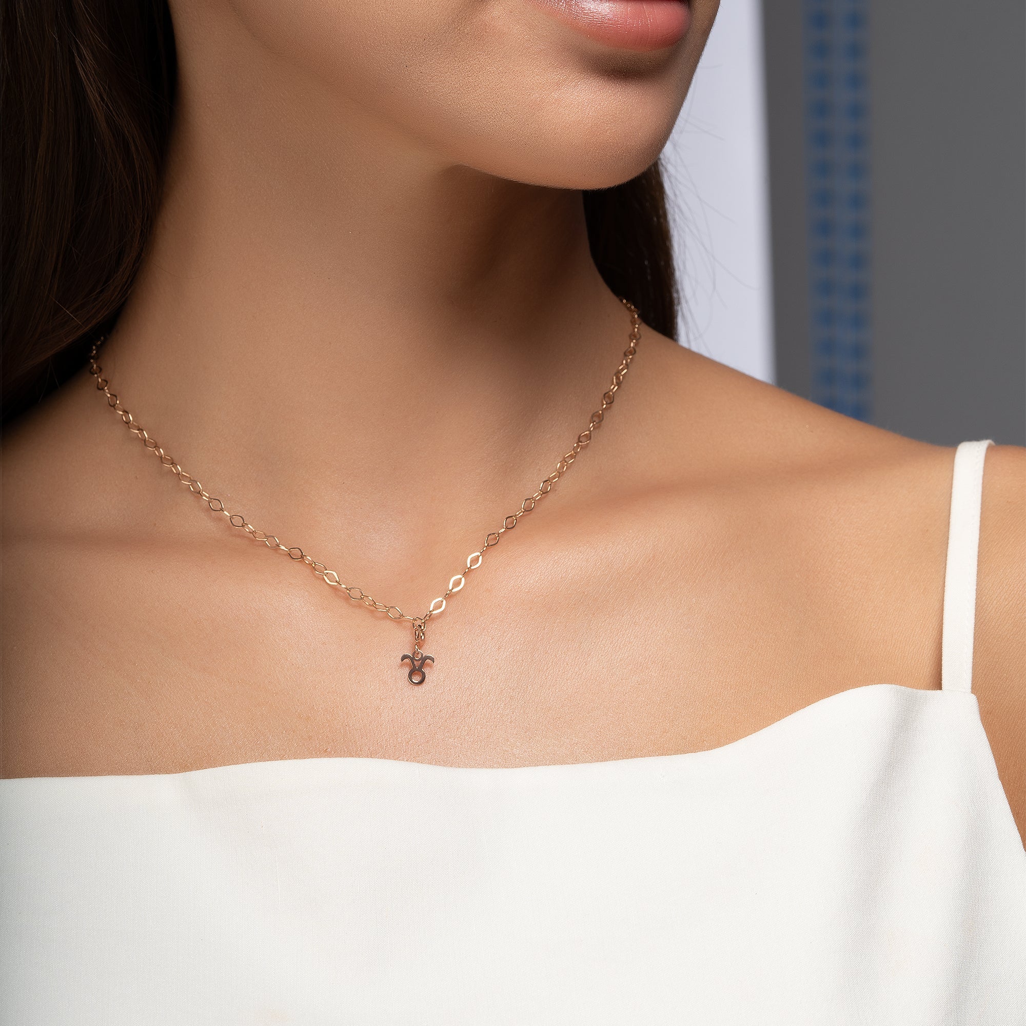 LRXP0035_boga_burcu_charm.jpg