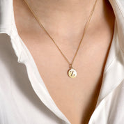 Letters Vintage Harf Altın Charm