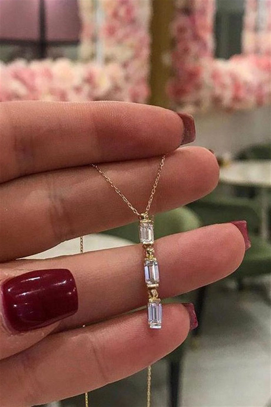 Altın Baget Taşlı Kolye