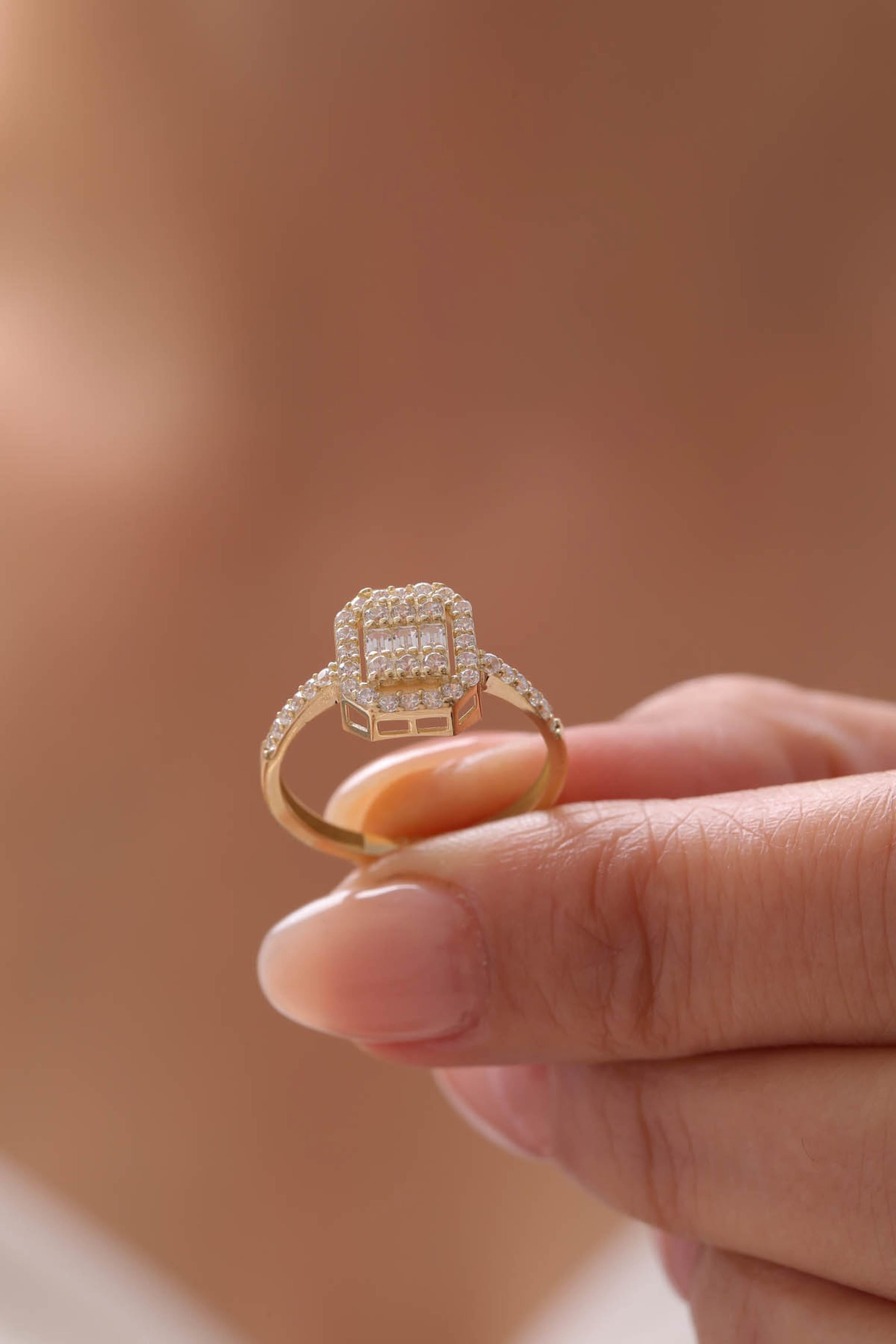 Altın Baget Yüzük