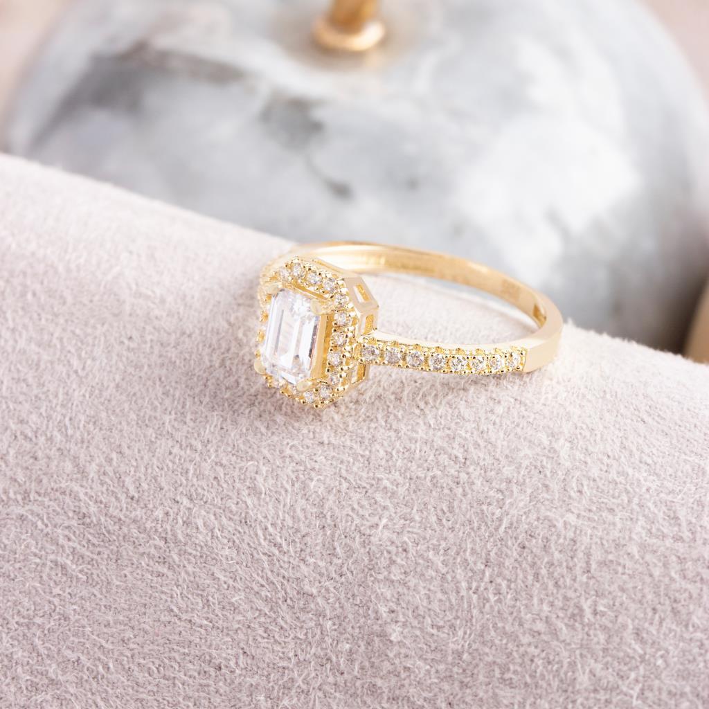 Gold Baguette Ring