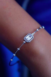 Altın Dorika Toplu Baget Taşlı Bilezik