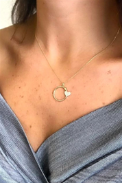 Altın Kalpli Halka Kolye