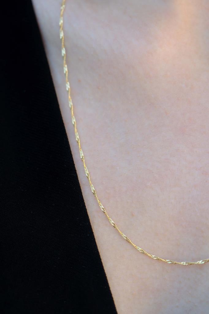 Gold Singapore Chain Necklace