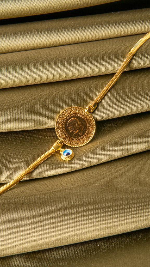 Gold Italian Chain Quarter Bracelet