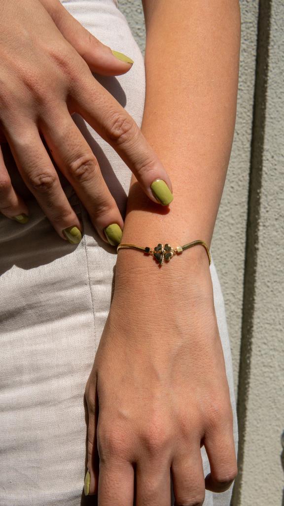 Gold Clover Bracelet