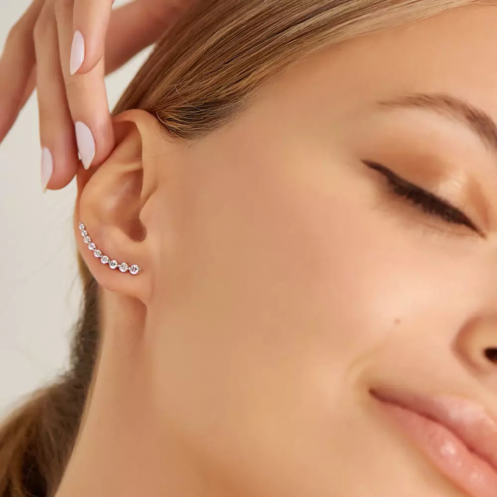 Alva Pırlanta Taşlı Beyaz Altın Tek Küpe