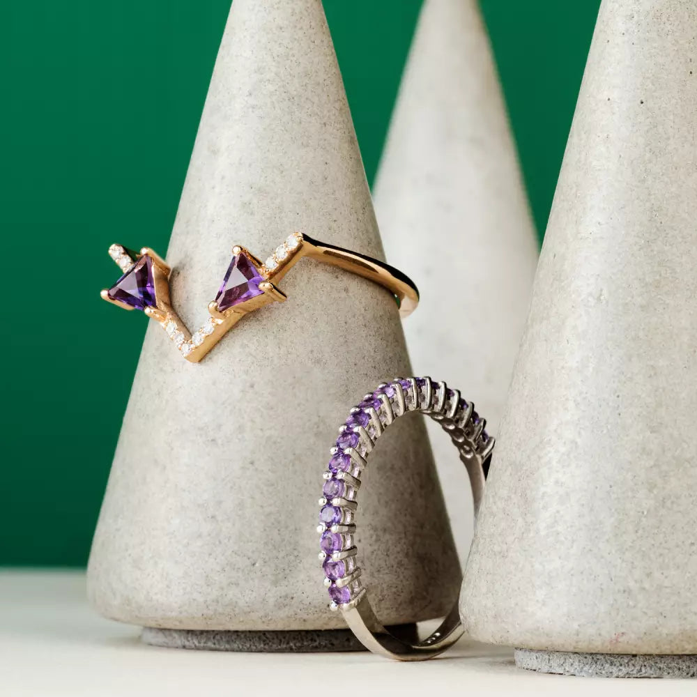 Ametist Taşlı Yarımtur Beyaz Altın Yüzük