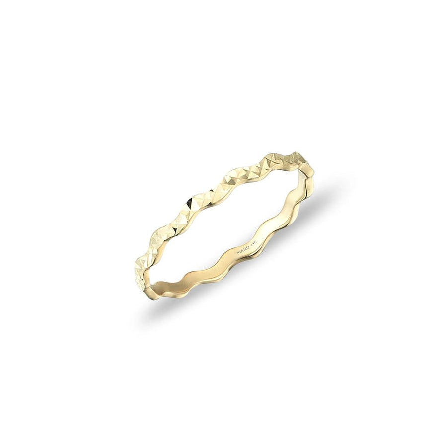 Andante Patterned Fold Gold Ring