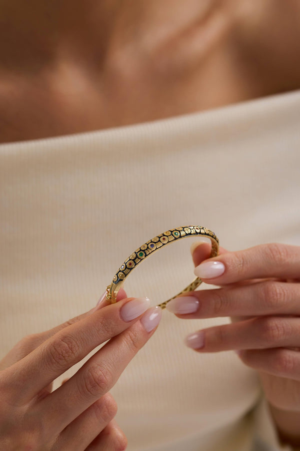 Antik Altın Kelepçe