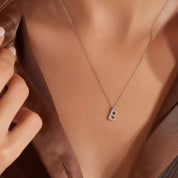 B Harf 0.09 CT Pırlanta Taşlı Beyaz Altın Kolye