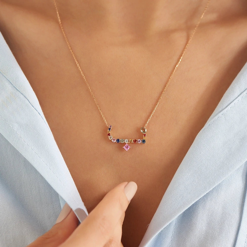 ب Be Harf 1.03 CT Pırlanta ve Multicolor Safir Taşlı Rose Altın Kolye