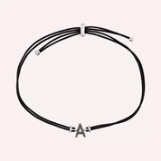 Siyah Pırlanta Taşlı Beyaz Altın Harfli İp Bileklik