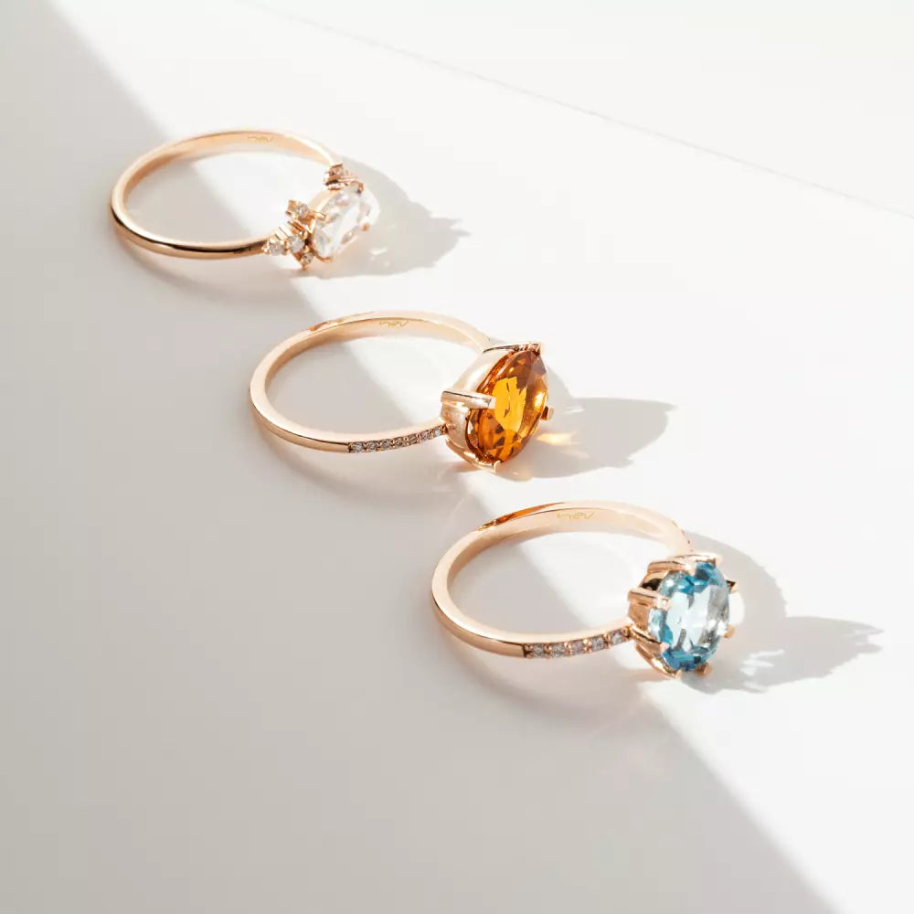 Blow Mavi Topaz ve Pırlanta Taşlı Rose Altın Yüzük