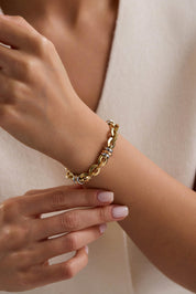 Cetaş Altın Bileklik