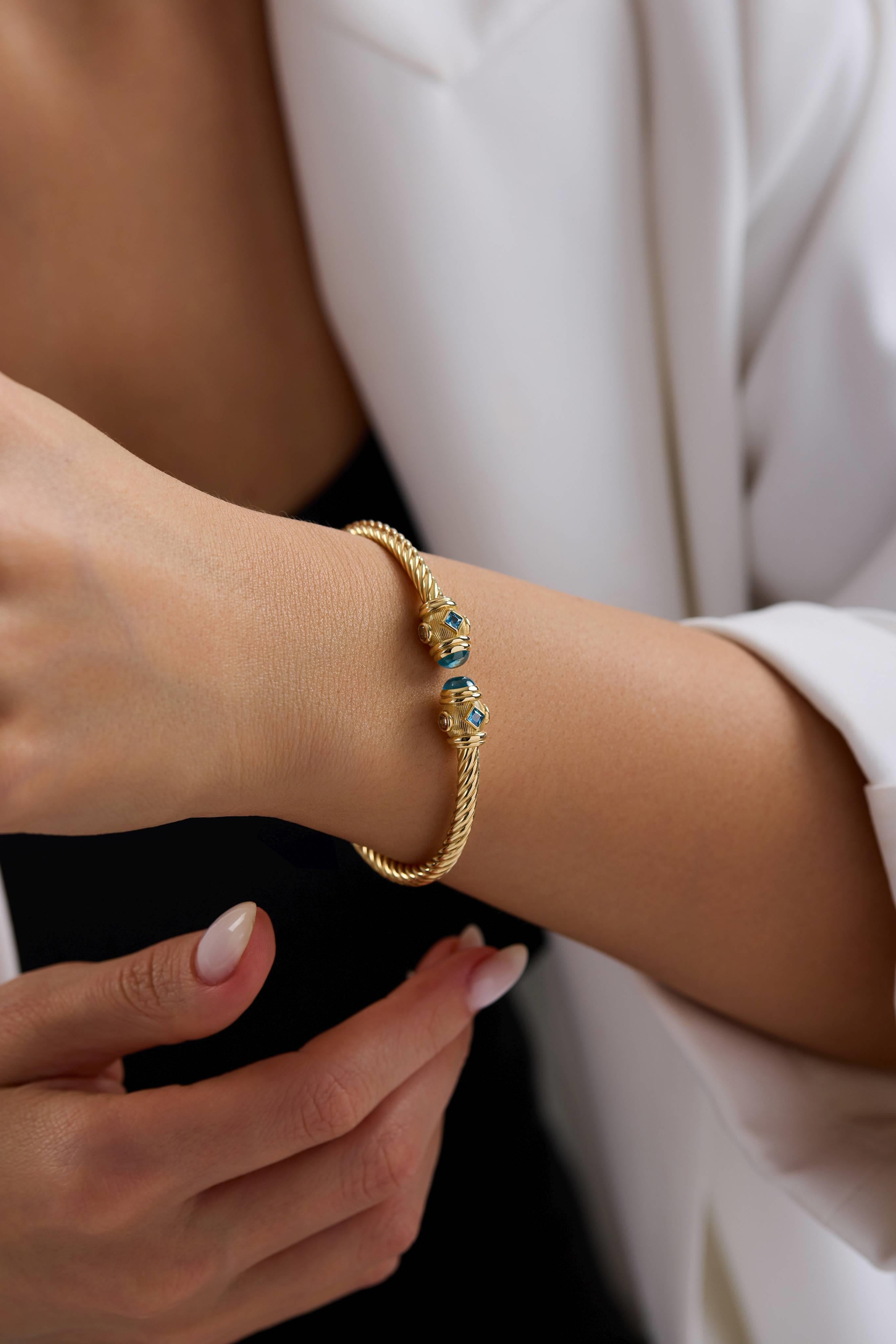 Cetaş Altın Twist Kelepçe