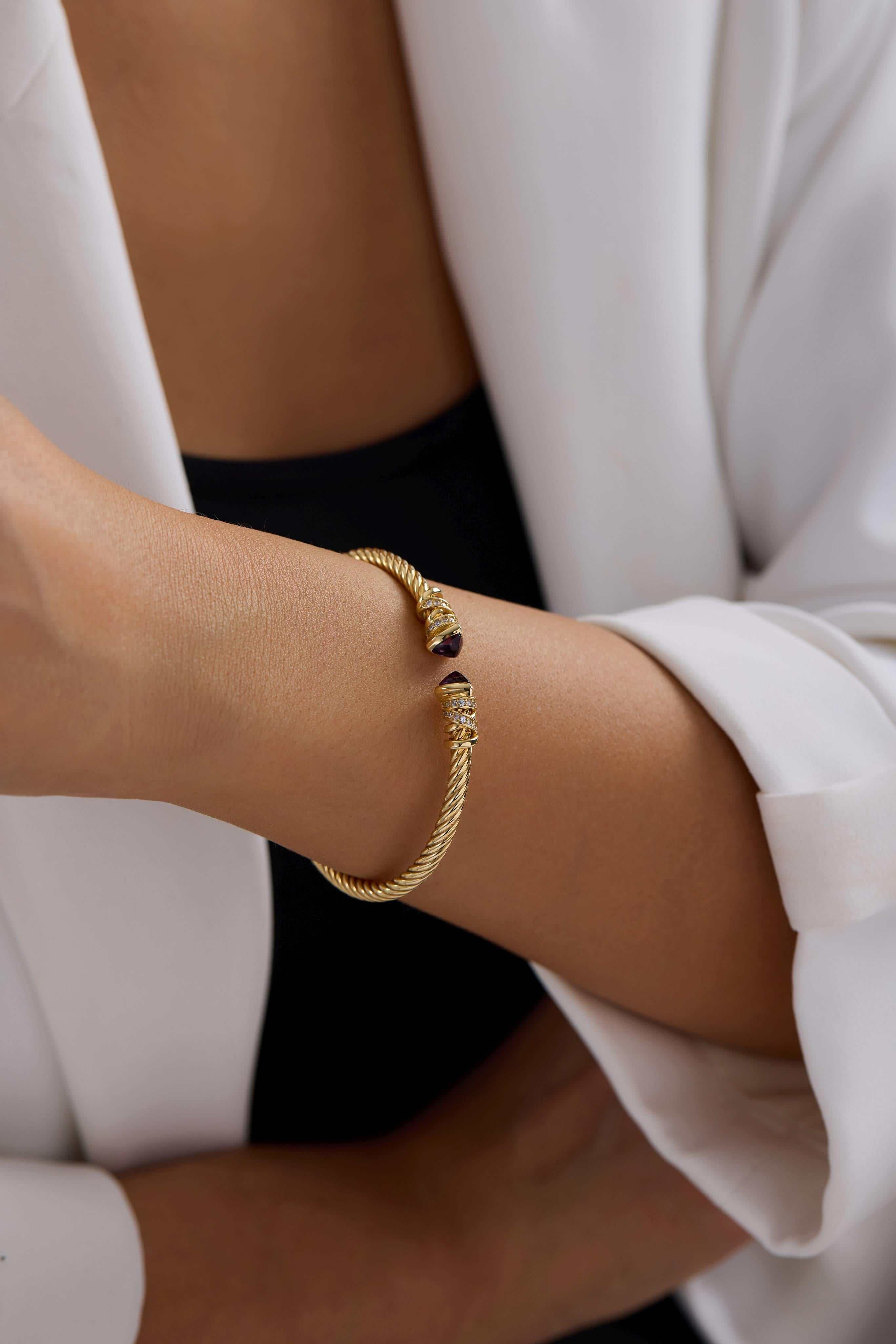 Cetaş Altın Twist Kelepçe