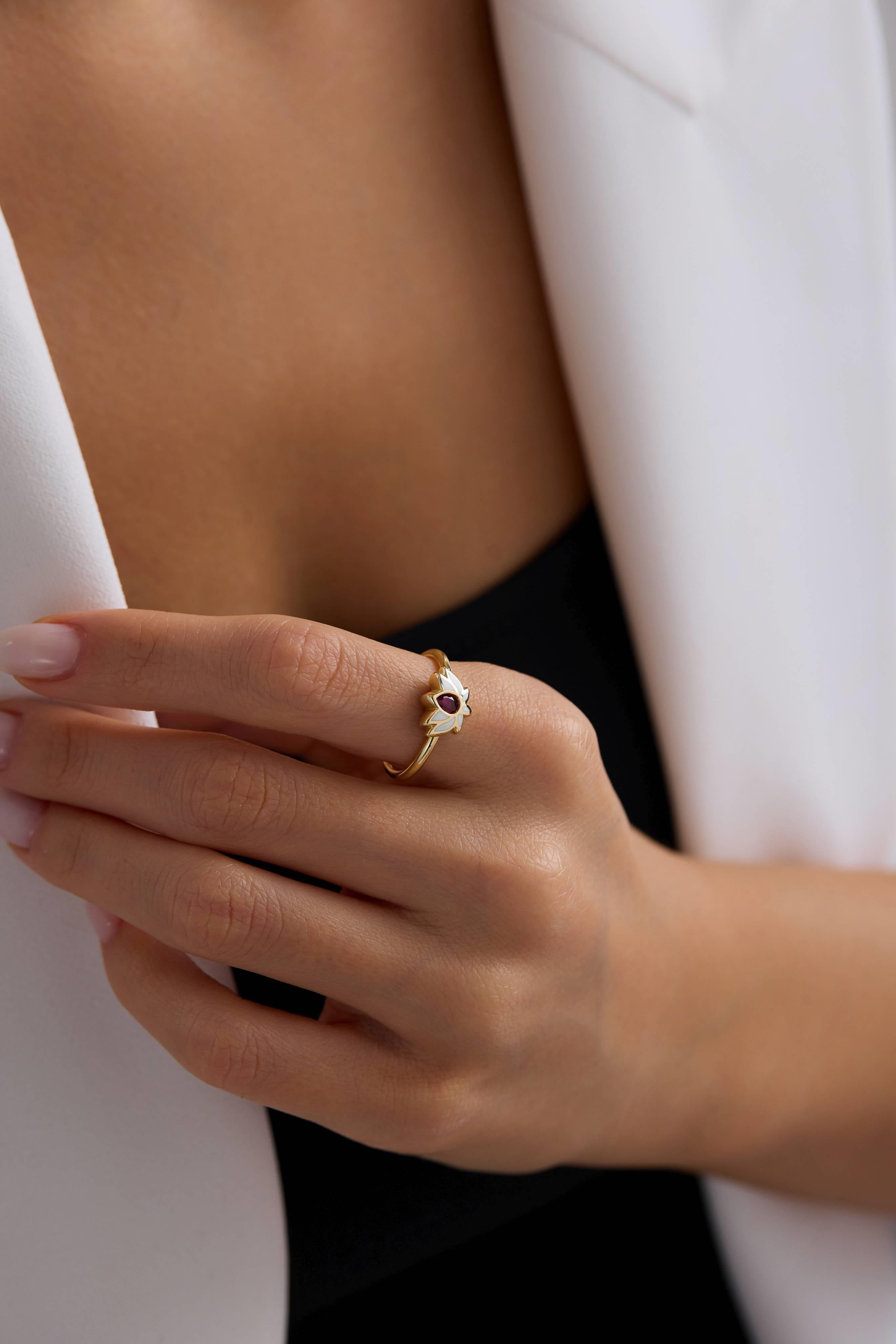 Cetaş Lotus Altın Yüzük