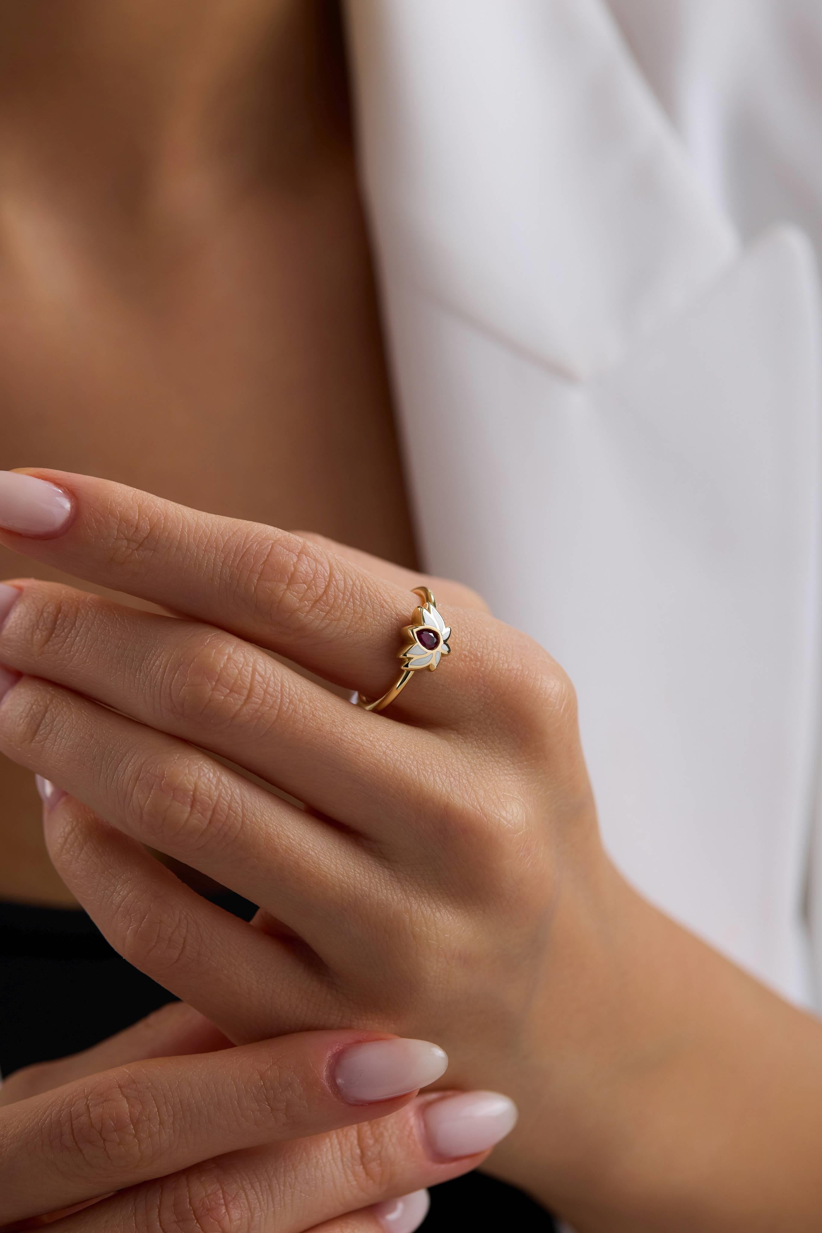 Cetaş Lotus Altın Yüzük