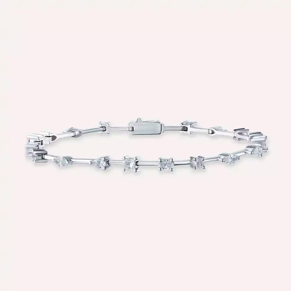 Dina Pırlanta Taşlı Beyaz Altın Bileklik