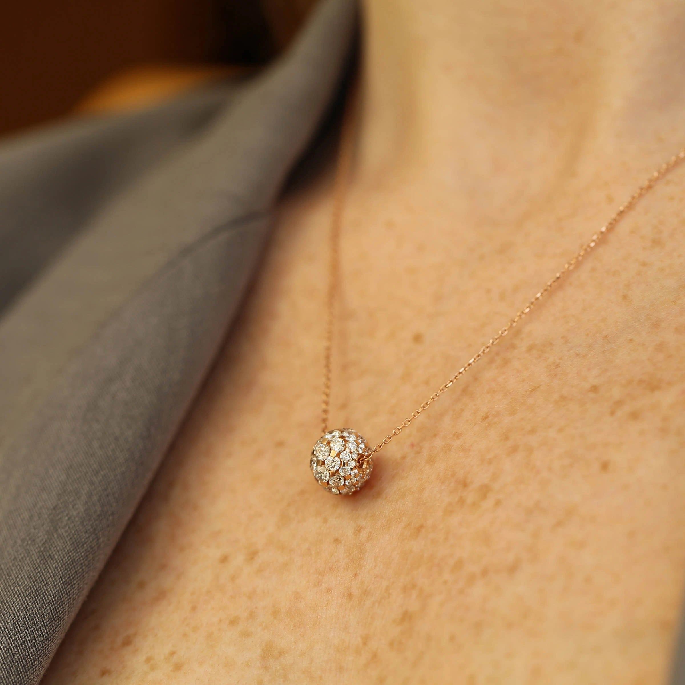 Disco 2.63 CT Pırlanta Taşlı Rose Altın Top Kolye