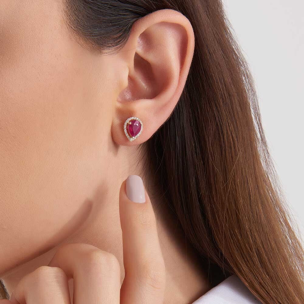 Drop 2.61 CT Yakut ve Pırlanta Taşlı Sarı Altın Küpe
