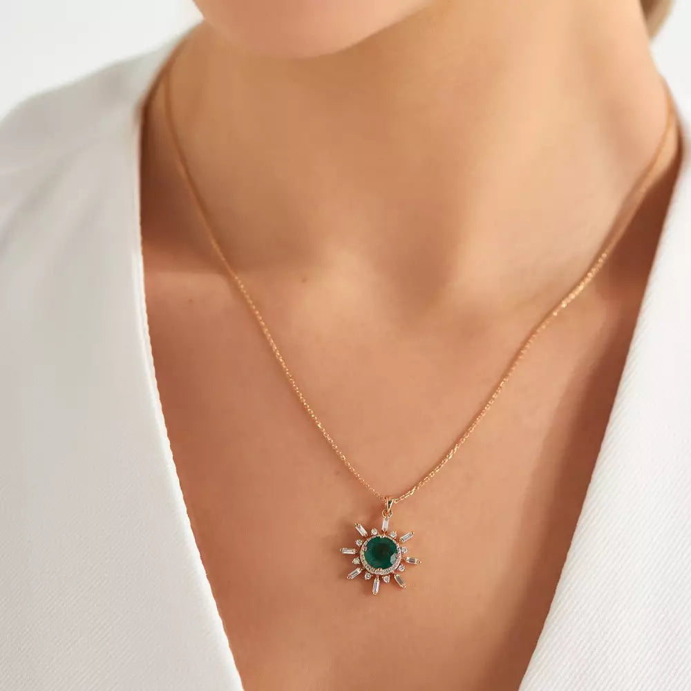 Eclipse Zümrüt ve Pırlanta Taşlı Rose Altın Kolye