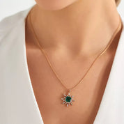 Eclipse Zümrüt ve Pırlanta Taşlı Rose Altın Kolye