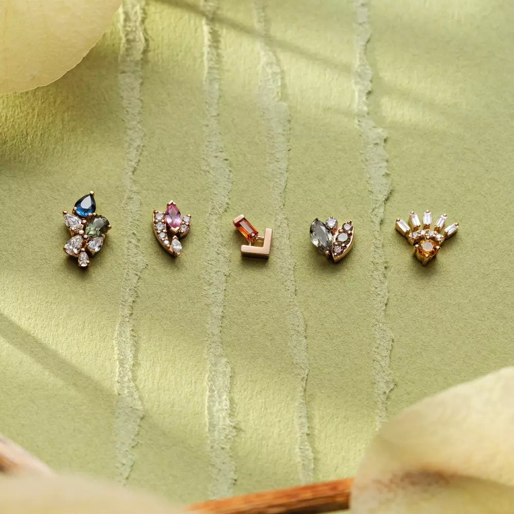 Enif Yellow Safir ve Baget Kesim Pırlanta Taşlı Rose Altın Tek Küpe