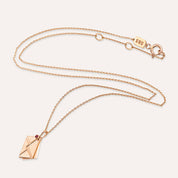 Envelope Red Safir Taşlı Rose Altın Kolye