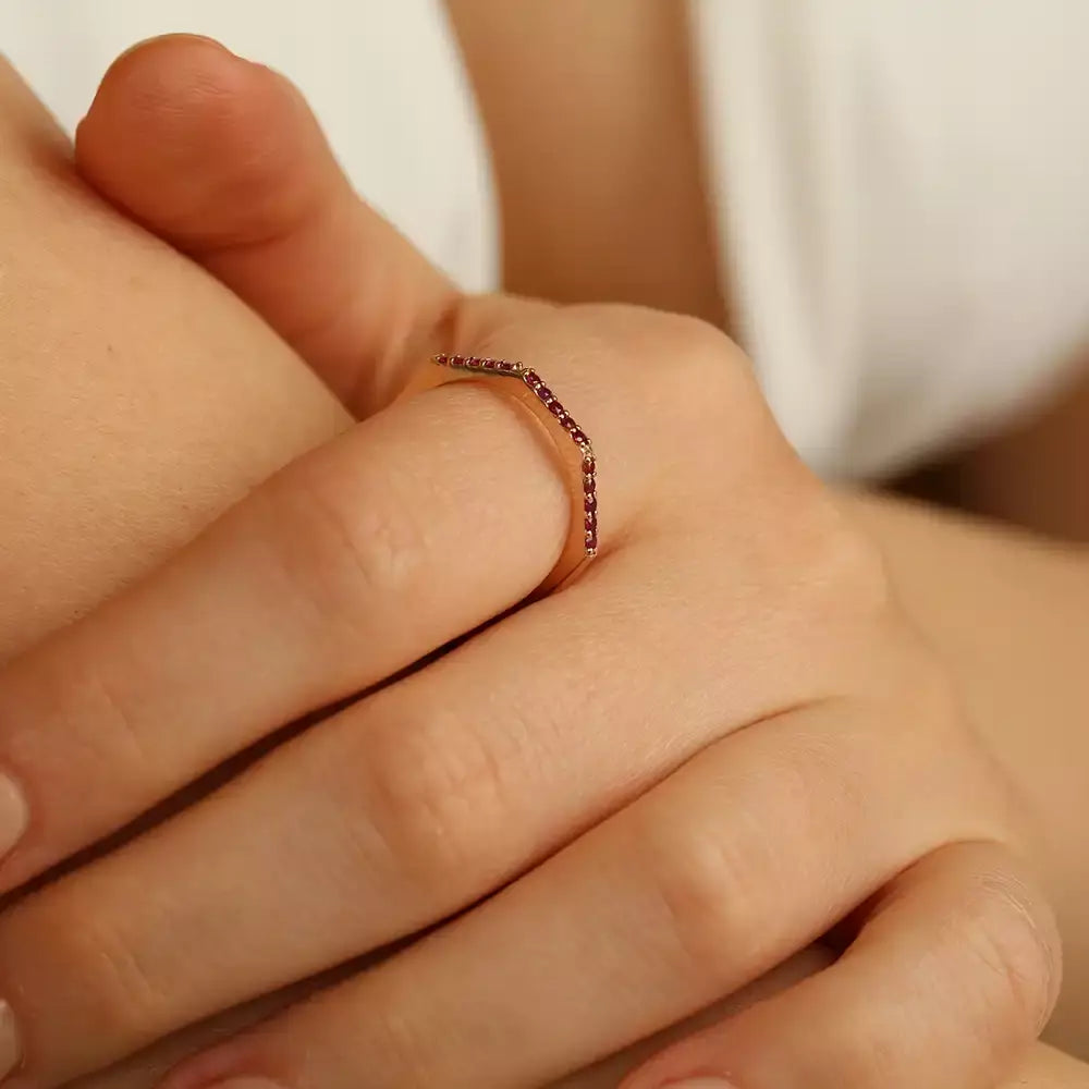 Eon 0.20 CT Yakut Taşlı Rose Altın Yüzük