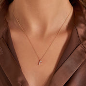 F Harf 0.07 CT Pırlanta Taşlı Rose Altın Kolye