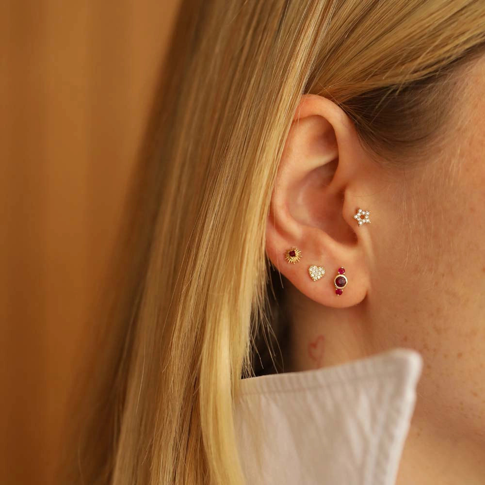 feya-yakut-tasli-sari-altin-piercing-178469.jpg