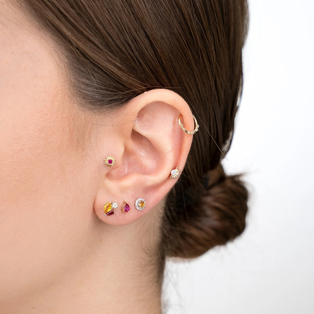 Feya Yakut Taşlı Sarı Altın Piercing