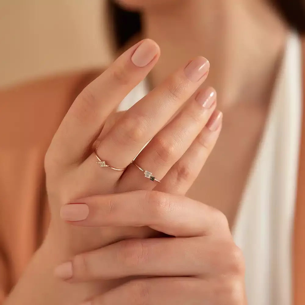 Bolt Rose 0.04 CT Pırlanta Taşlı Yüzük