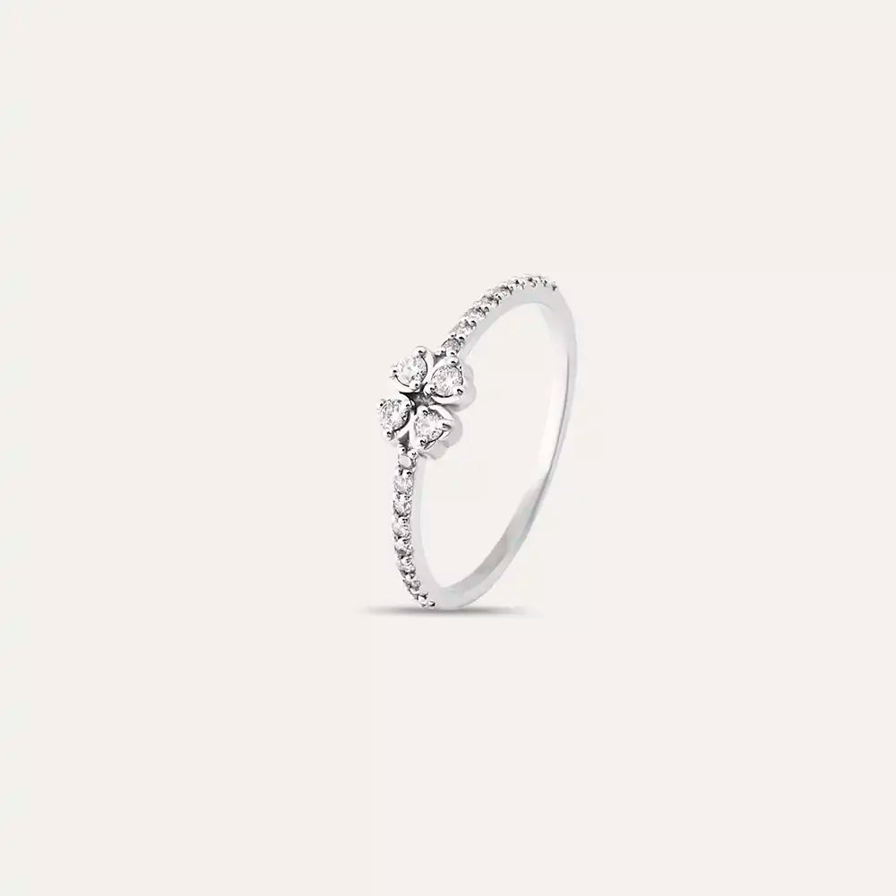 Clover Pırlanta Taşlı Beyaz Altın Yonca Yüzük