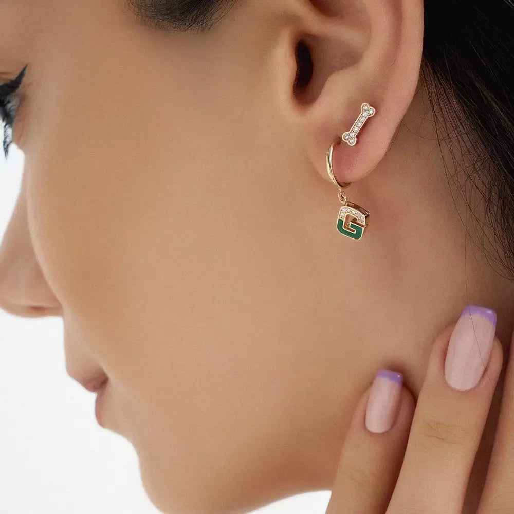 G Harf Yeşil Mineli ve Pırlanta Taşlı Tek Küpe