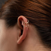 Üç Taş Sallantılı Altın Halka Piercing