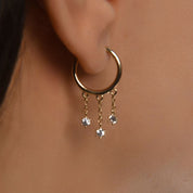 Üç Taş Sallantılı Altın Halka Piercing