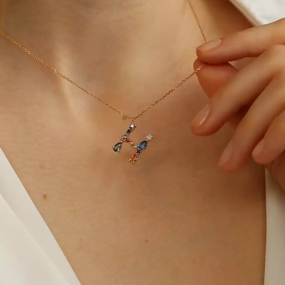 H Harf Brown Pırlanta ve Multicolor Safir Taşlı Rose Altın Kolye