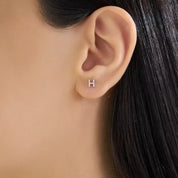 H Harf Pırlanta Taşlı Beyaz Altın Tek Küpe