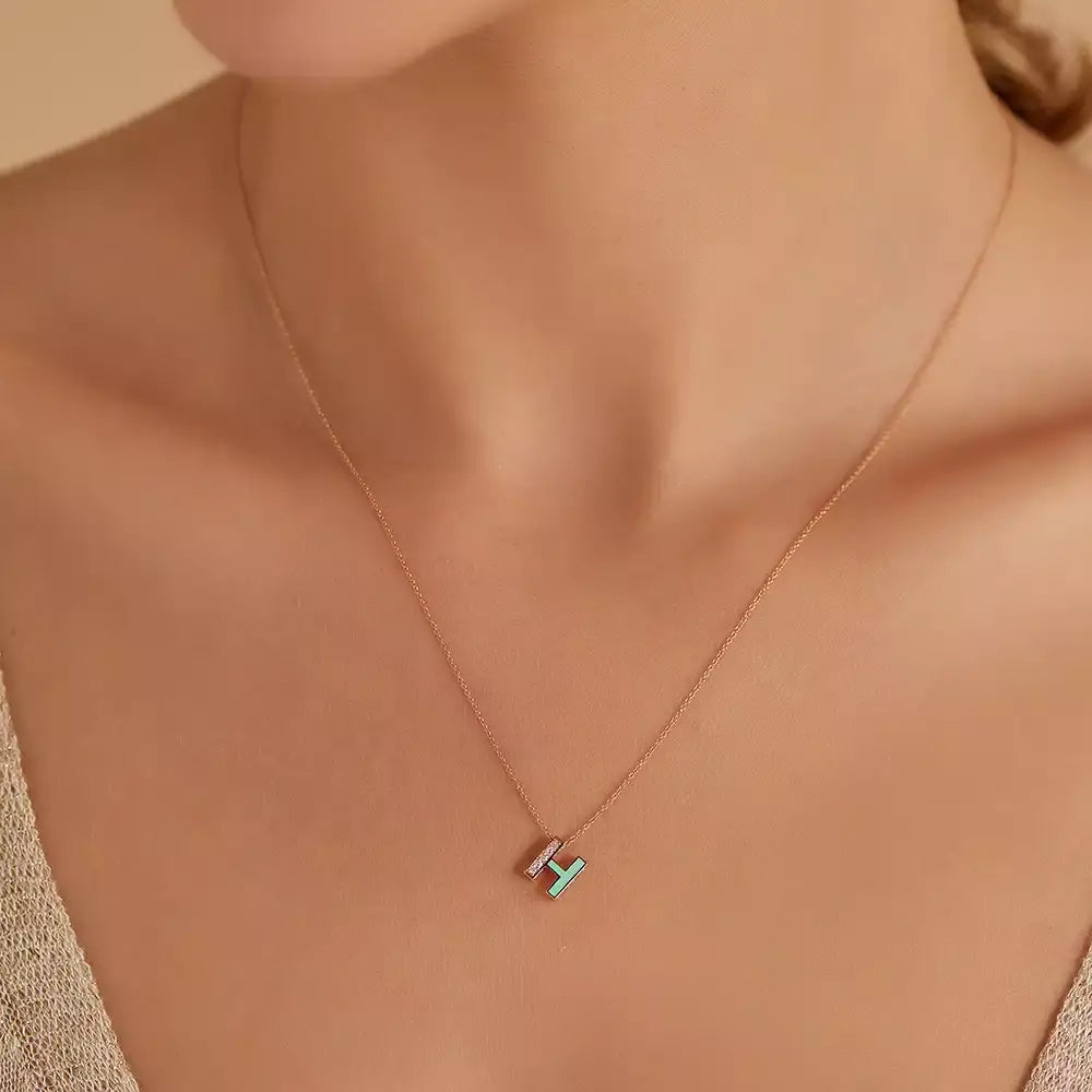 H Harf Pırlanta Taşlı ve Su Yeşil Mineli Rose Altın Kolye