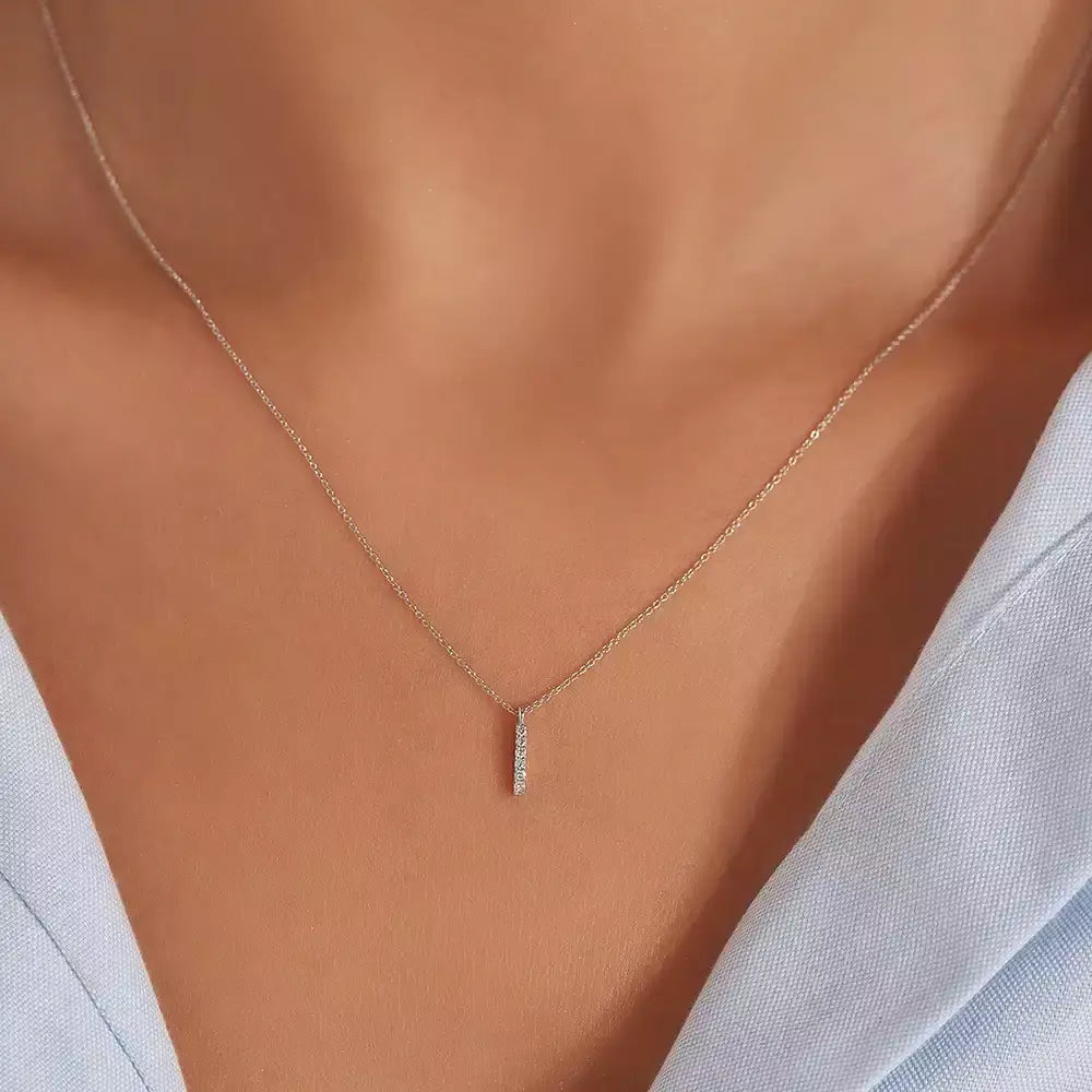I Harf 0.04 CT Pırlanta Taşlı Beyaz Altın Kolye