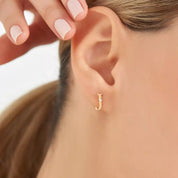 J Harf Baget Pırlanta Taşlı Rose Altın Mini Tek Küpe