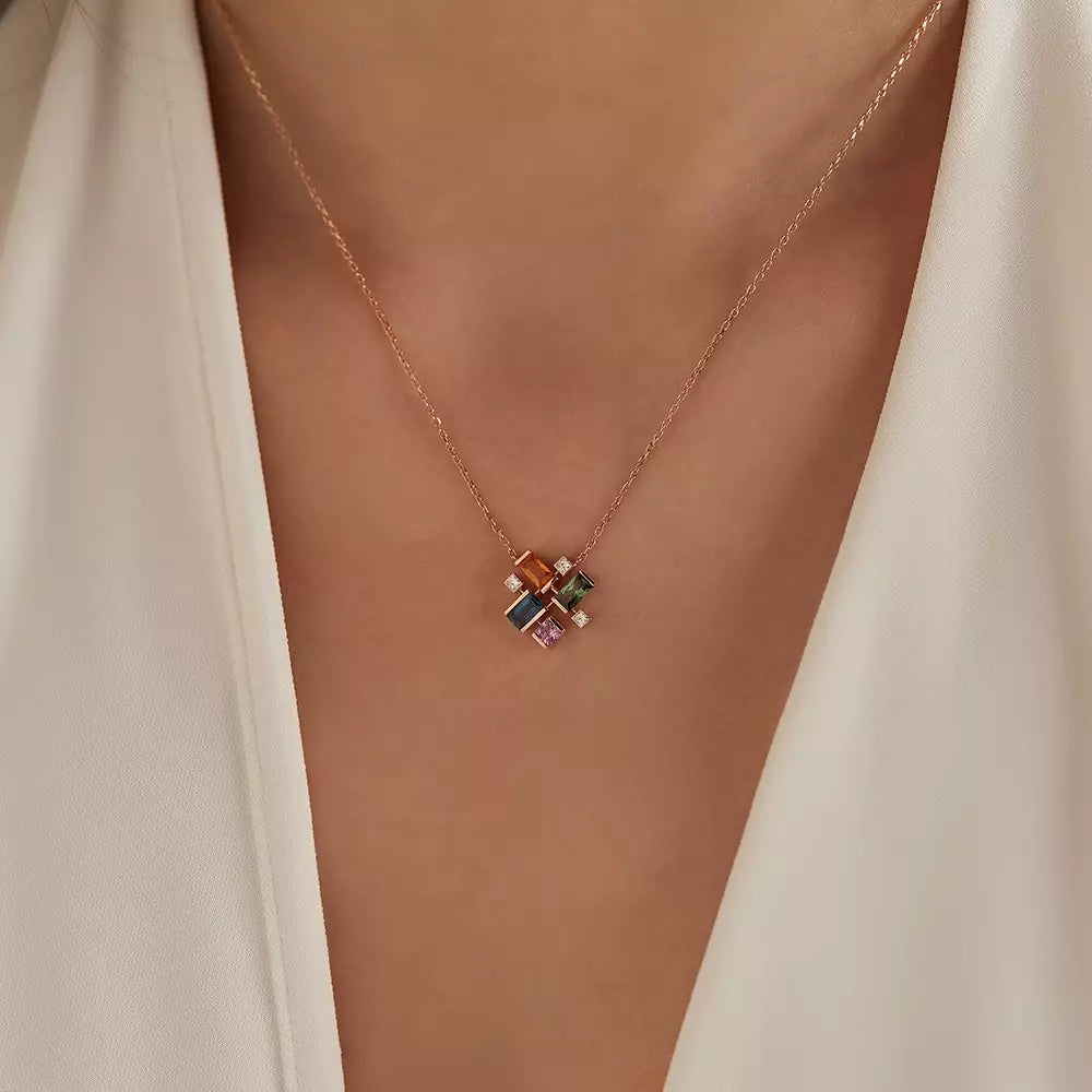 Jolly 1.38 CT Multicolor Safir ve Pırlanta Taşlı Rose Altın Kolye